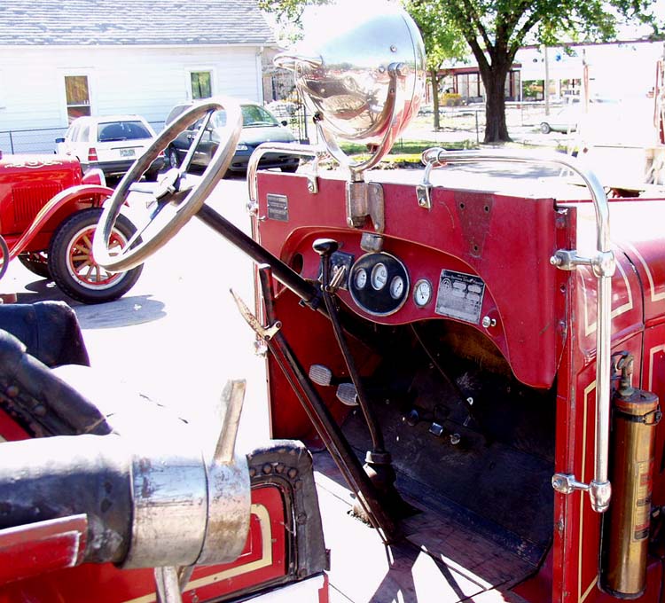 27 Graham Brothers Firetruck