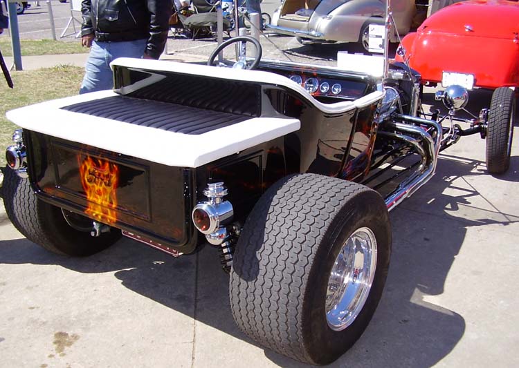 23 Ford Model T Bucket Roadster Pickup