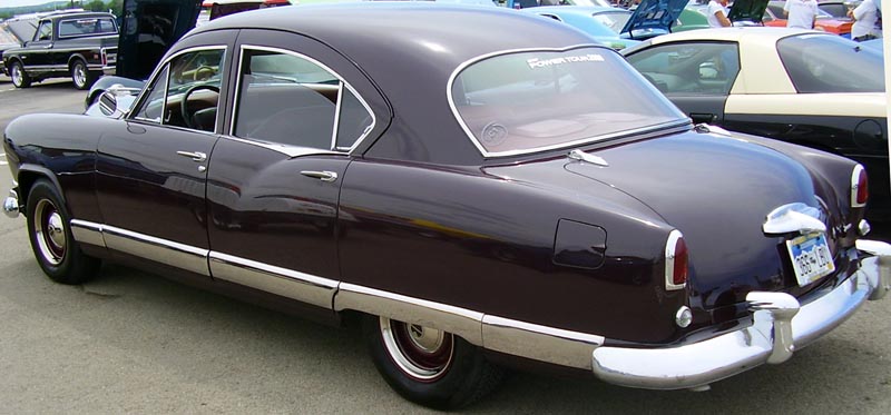 51 Kaiser 4dr Sedan