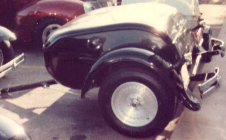 Custom 2W Trailer